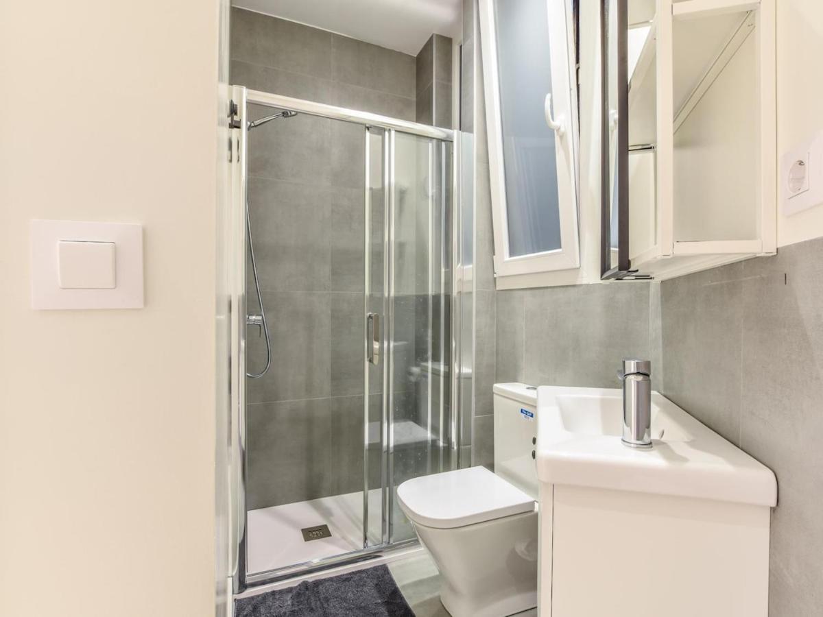 Apartamento En Plaza De Canalejas Apartman Madrid Kültér fotó