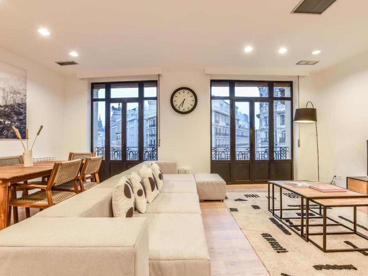 Apartamento En Plaza De Canalejas Apartman Madrid Kültér fotó